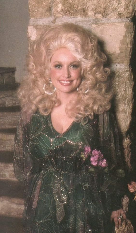 Uncover the incredible story of Dolly Parton’s journey to stardom and prepare to fall in love with her all over again!