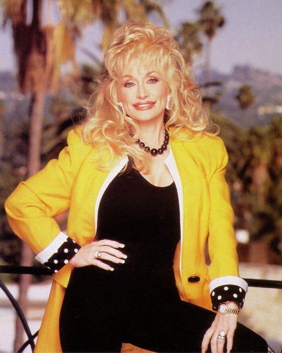 Dolly Parton’s Candid Advice: The Pricey Pitfalls Young Singers Must Sidestep