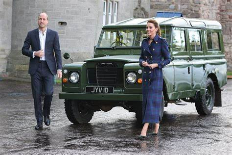 Princess Catherine and Prince William return to royal duties in a Range Rover