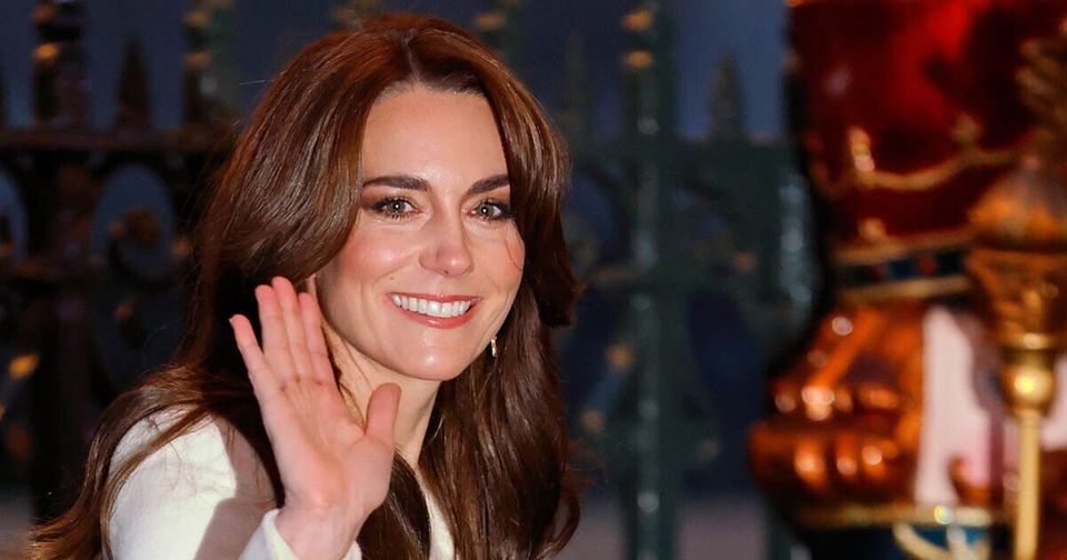 Royal Analyst Forecasts Princess Kate’s Balcony Greeting at Palace Coming Week