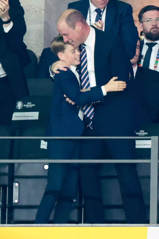 Prince William and Prince George Display Emotions at UEFA European Championship