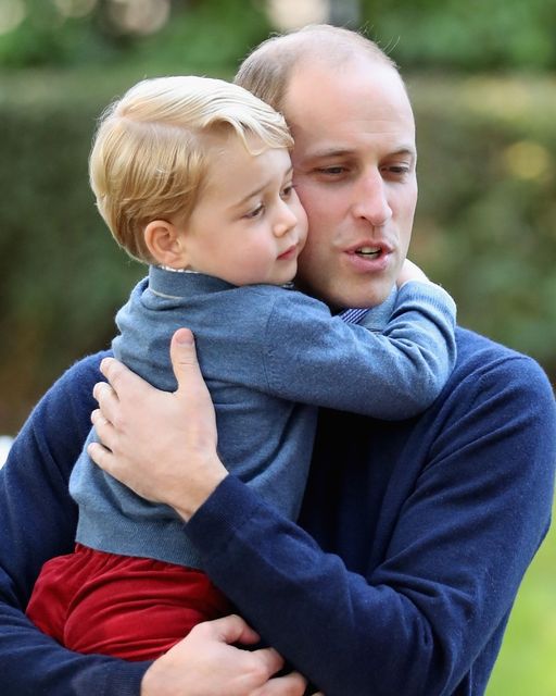 Prince William’s Sweet Approach to Comforting Prince George When He Feels Overwhelmed 🥰